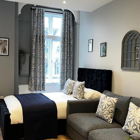 Studio On The Rows - Central City Centre Chester Extérieur photo