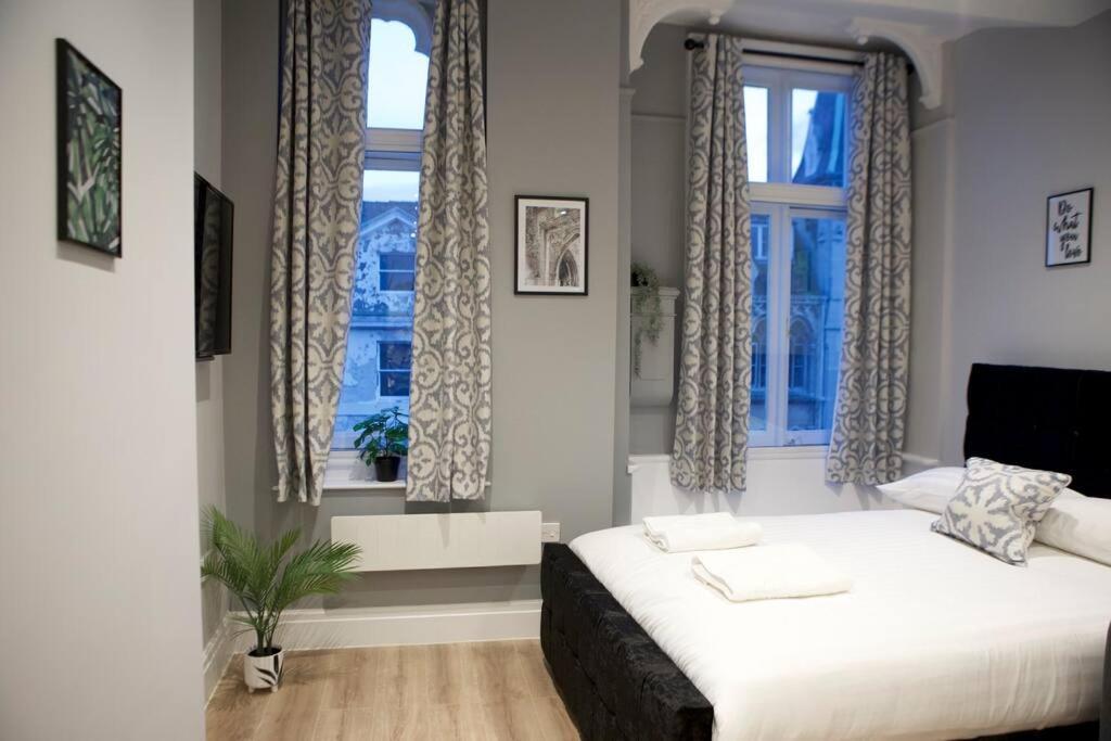 Studio On The Rows - Central City Centre Chester Extérieur photo